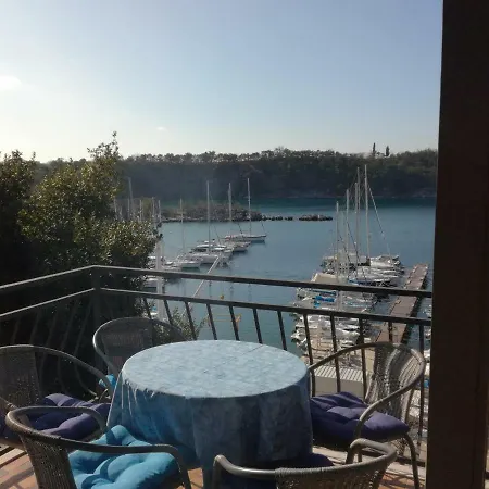 Apartament Marija Ii *