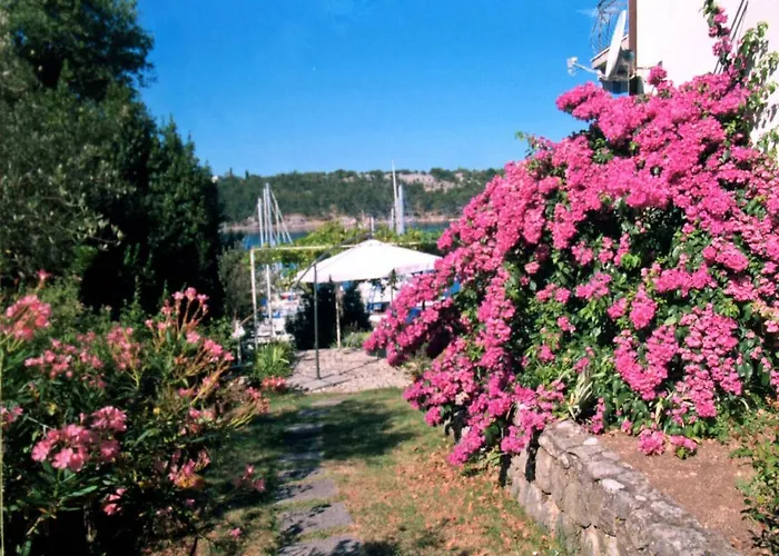 Marija Ii * Omišalj